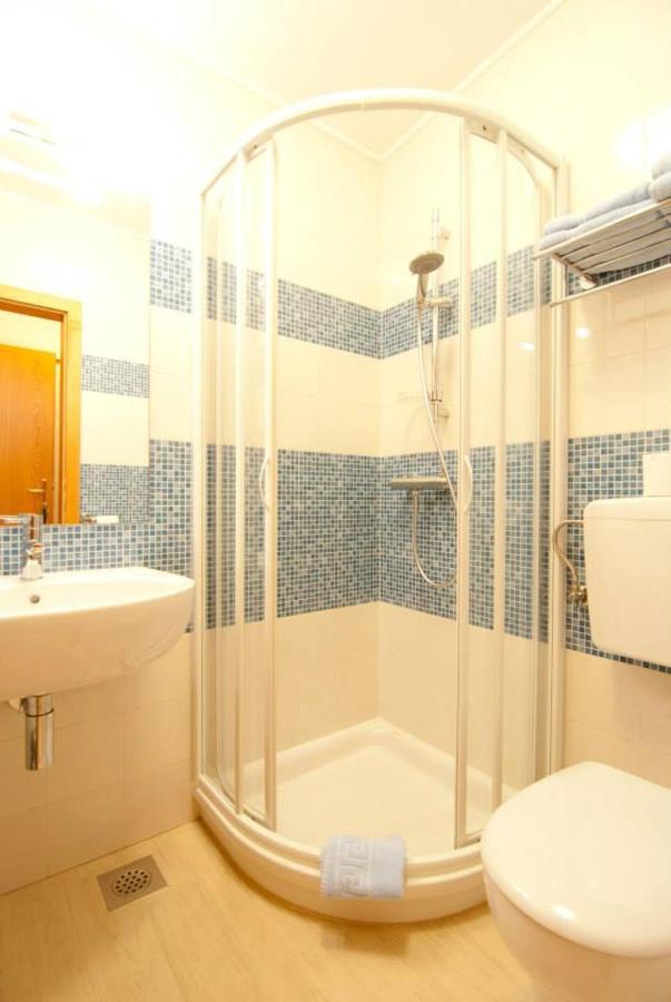 Bed and Breakfast Kraljic - Primoz Cotar Dornberk Exterior foto